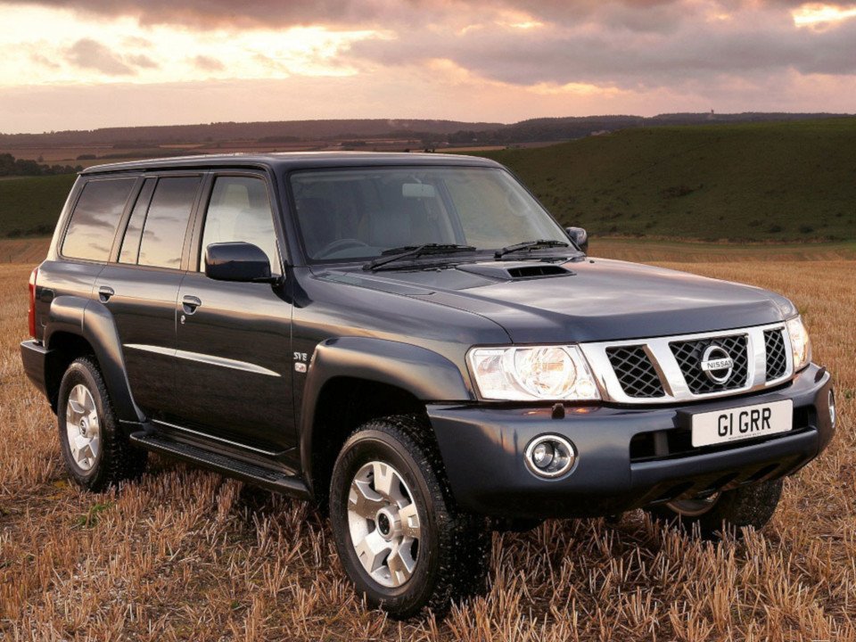 Nissan Patrol y61 5 Doors